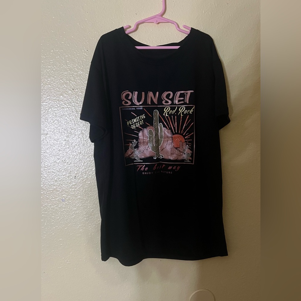 SHEIN Black Crew Neck T-Shirt